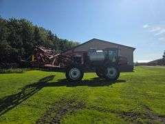 2011 Case Patriot 4420 Self Propelled Sprayer, 3,066 Hours, 120’ Booms, 1,200 Gallon Stainless Steel