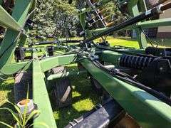 Wishek 862NT Tandem Disk, 30’, Rotary Scrapers, Approx 29” Front Blades, Approx 29” Rear Blades, 385
