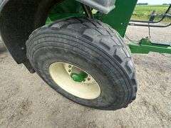 2010 Parker Model 605 Gravity Box, Lights, Brakes, Roll Tarp, 445/65R22.5 Tires on 10 Bolt Hubs, Fen