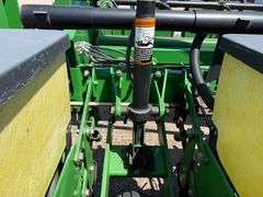 John Deere 1770 Conservation 24R30” Planter, 3 Bushel Boxes, (2) 200 Gallon Liquid Fertilizer Tanks 