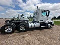 2015 Volvo VNL Daycab, D13 Engine with 425hp, 457,000 Miles, I Shift Transmission, 180” Wheelbase, A