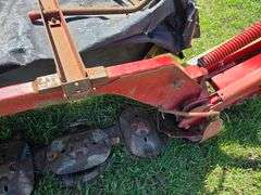 New Holland 615 Disc Mower, 5 Turtles, 540 PTO, 3pt, 6’6” Wide