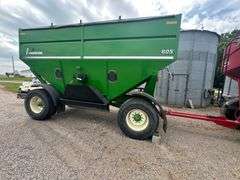 2010 Parker Model 605 Gravity Box, Lights, Brakes, Roll Tarp, 445/65R22.5 Tires on 10 Bolt Hubs, Fen