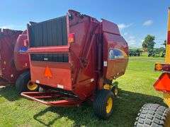 New Holland BR7090 Twine Only, 1000 PTO, 31x13.50-15 Tires, SN: 039510