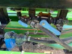 John Deere 1770 Conservation 24R30” Planter, 3 Bushel Boxes, (2) 200 Gallon Liquid Fertilizer Tanks 
