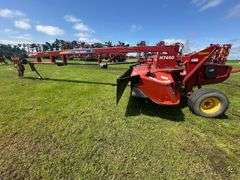 2013 New Holland Model H7460 Discbine, 1000 PTO, Right and Left Swing, 16’ Cut, 31-13.50-15 Tires, S