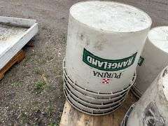 (5) Poly Tubs, approx 20 Gal, Buying All for One Money