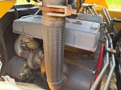 Gehl 4835 SXT Turbo Skid Loader, 985 Hours, Radio, Heat, Auxiliary Hydraulics, Quick Attach, New Buc