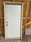 36” Metal Door, with Casing, Knob, RH Swing, *door is used