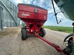2014 Parker Model 605 Gravity Box, Lights, Brakes, Roll Tarp, 445/65R22.5 Tires on 10 Bolt Hubs, Fen