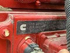 2006 International 9200i Semi with Sleeper, 665,108 Miles, Cumins ISX 15 Engine, 10 Speed Transmissi
