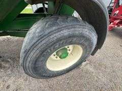 2010 Parker Model 605 Gravity Box, Lights, Brakes, Roll Tarp, 445/65R22.5 Tires on 10 Bolt Hubs, Fen