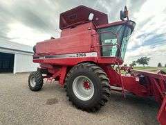 1998 IH Model 2366 Combine, 2,779 Sep and 3,846 Engine Hours, Serviced Regularly, 30.5x32 Fronts, 14