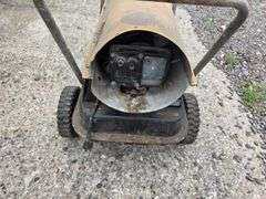 Master 115,000 BTU Diesel Heater, Untested, Appears Most Likely to Need Some Work