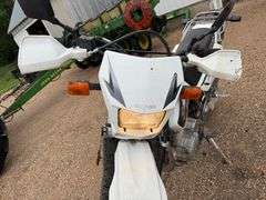 2009 Suzuki 650 Dual Sport Motorcycle, 20K Miles, Chain Drive, Rides and Drives VIN: JSISP46A2921011