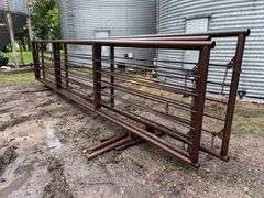 (4) Stand Alone Panels, 24’