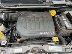 2014 Chrysler Town and Country Van, 140K Miles, Leather, DVD Player, 3.6L, 17” wheels, VIN:2C4RC1BG4