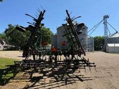 2007 Summers 36.5’ Chisel Plow, Summers 3 Bar Coil Tine Harrow, No Cracks or Welds, SN: F0116