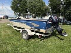 1999 Crestliner 1850 Sportfish Boat, 18.5’, Evinrude 150 Motor, Walkthru Windshield, Depth Finder, w