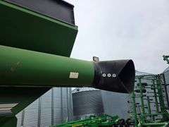 Brent by Unverferth 774 Grain Cart, Front Corner 17” Auger, Large 1000 PTO, 30.5L-32 Tires, Rear Lig
