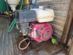 2001 Utility 38’ Enclosed Water Trailer, (4) 1500 Gallon Tanks, (2) 30 Gallon Inductors, Honda GX160