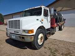 1999 International 4900 Truck with 2,350 Gallon Tank, 197,509 Miles, DT466E Engine, 6 Speed Plus Man
