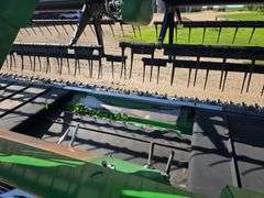 2014 John Deere 640FD 40’ Flex Draper, Flip Reel, Dual Knife Drive, Poly Tine Pickup Reel, Comes wit