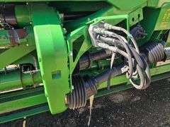 2014 John Deere 640FD 40’ Flex Draper, Flip Reel, Dual Knife Drive, Poly Tine Pickup Reel, Comes wit
