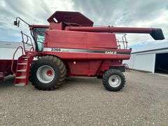 1998 IH Model 2366 Combine, 2,779 Sep and 3,846 Engine Hours, Serviced Regularly, 30.5x32 Fronts, 14
