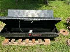 Pair of Pickup Toolboxes, Made to go in a 8’ Box with Front Cross Box, No Keys, Buying Both for One 
