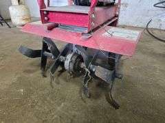 Earthquake 3365PS Front Line Roto Tiller with Briggs and Stratton 6.75hp Engine, Has Not Been Used i