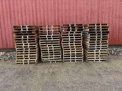 Approx. 64 Wooden Pallets