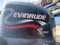 1999 Crestliner 1850 Sportfish Boat, 18.5’, Evinrude 150 Motor, Walkthru Windshield, Depth Finder, w