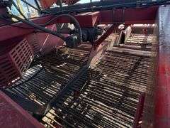 2006 Amity 12R22” 2700 Sugarbeet Lifter, Approx 400 Acres on new hard surface wheels, 1 year on rear
