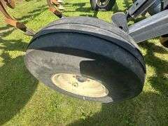 DMI Eco Tiger 527 Disk Ripper, 5 Shank, SN: 622284
