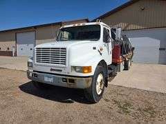 1999 International 4900 Truck with 2,350 Gallon Tank, 197,509 Miles, DT466E Engine, 6 Speed Plus Man