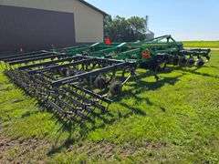 2016 John Deere 2730X 18’ Combination Ripper, 9 Shank, Remlinger 5 Bar Spike Tooth Harrow, Single Po