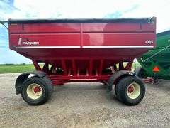 2014 Parker Model 605 Gravity Box, Lights, Brakes, Roll Tarp, 445/65R22.5 Tires on 10 Bolt Hubs, Fen