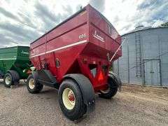 2014 Parker Model 605 Gravity Box, Lights, Brakes, Roll Tarp, 445/65R22.5 Tires on 10 Bolt Hubs, Fen