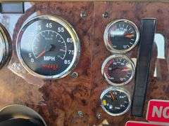 2007 International 9400 Day Cab Semi, 442,458 Miles, Cummins ISX 15 Engine, 10 Speed Transmission, 2