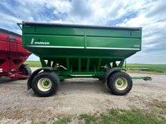 2010 Parker Model 605 Gravity Box, Lights, Brakes, Roll Tarp, 445/65R22.5 Tires on 10 Bolt Hubs, Fen