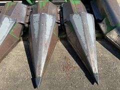 John Deere 643 Corn Head, 6 Row 30”. This Item is Located in South Dakota, Therefore South Dakota Sa