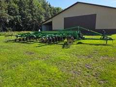 2016 John Deere 2730X 18’ Combination Ripper, 9 Shank, Remlinger 5 Bar Spike Tooth Harrow, Single Po