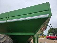 Brent by Unverferth 774 Grain Cart, Front Corner 17” Auger, Large 1000 PTO, 30.5L-32 Tires, Rear Lig
