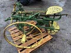 John Deere 1 Bottom Sulky Plow, Coulter, Horse Eveners