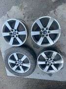 (4) 20” Ford 6 Bolt Wheels off 2012 Ford F-150, Has (1) 275/55R20 Hankook Tire