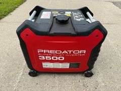 Predator 3500 Super Quiet Inverter, 3000 Running Watts, 3500 Max Starting Watts, 120V 20/30 AMP