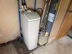 1982 14x68 Single Wide Mobile Home to Be Moved, Tin Roof, Stove, Fridge, 3bed/1bath, Has Been Winter