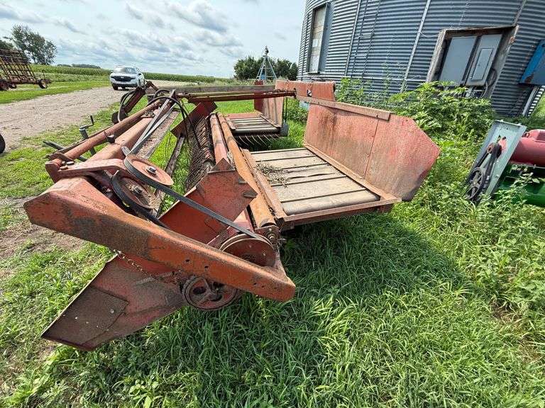 6 Row Edible Bean Windrower - Fragodt Auction and Real Estate LLC