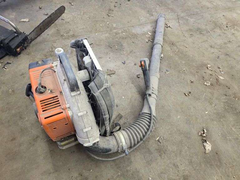 Stihl BR340 Backpack Blower, Runs, but Could use a Tune Up Per Seller